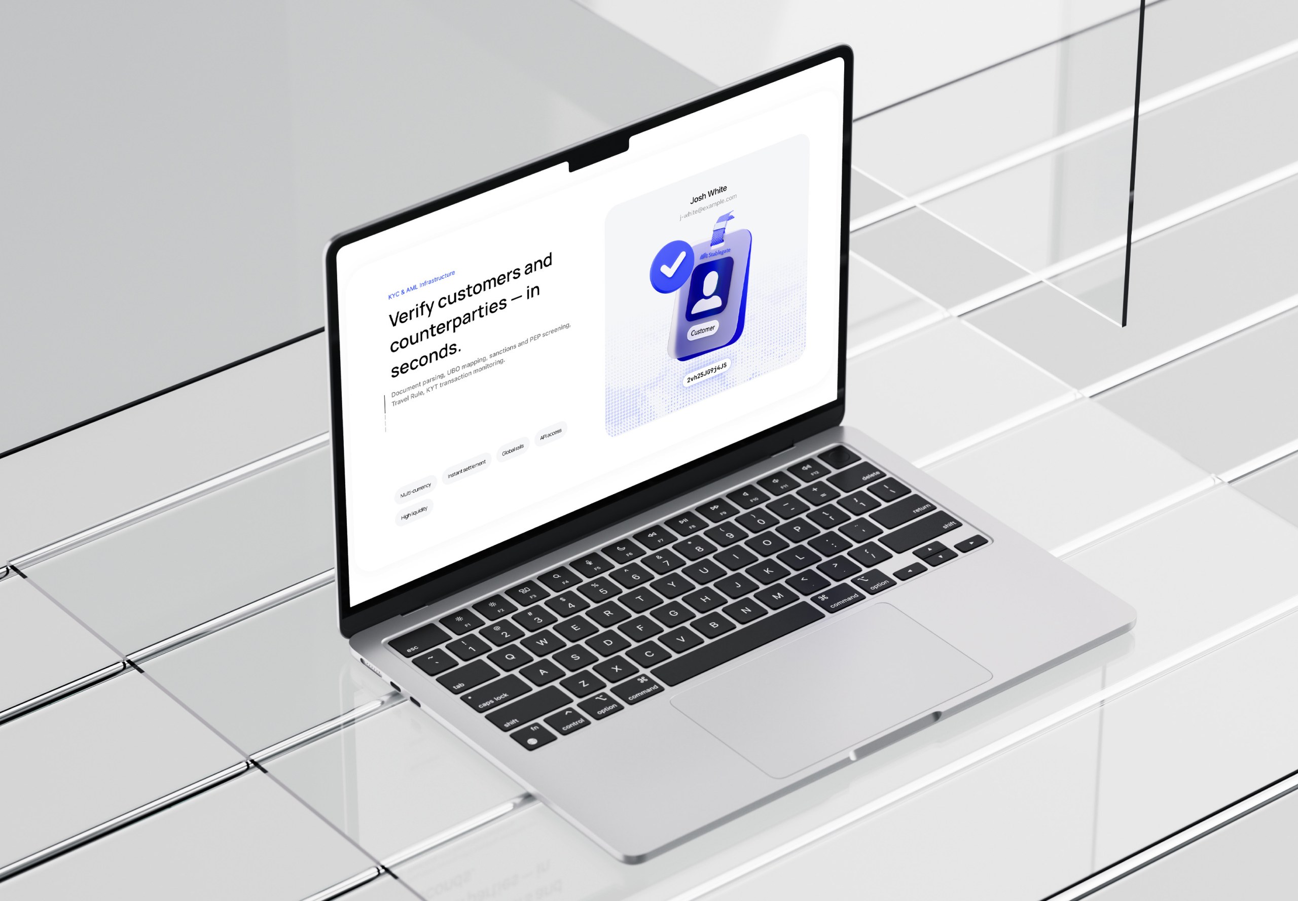 Сайт Stablegate с 3D-иллюстрациями на экране ноутбука